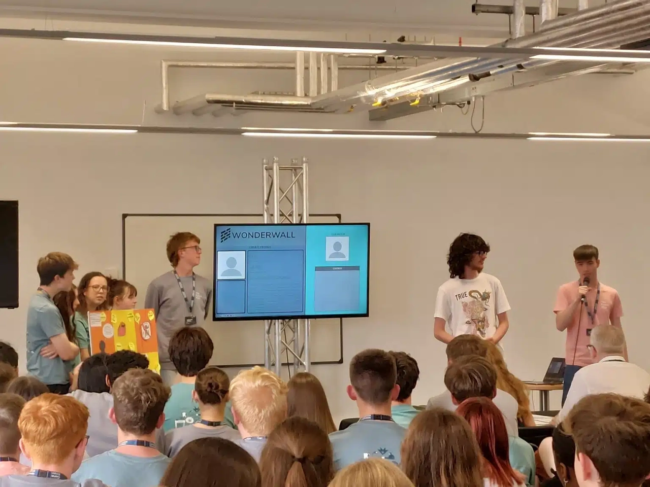 Hosting a multimedia presentation.